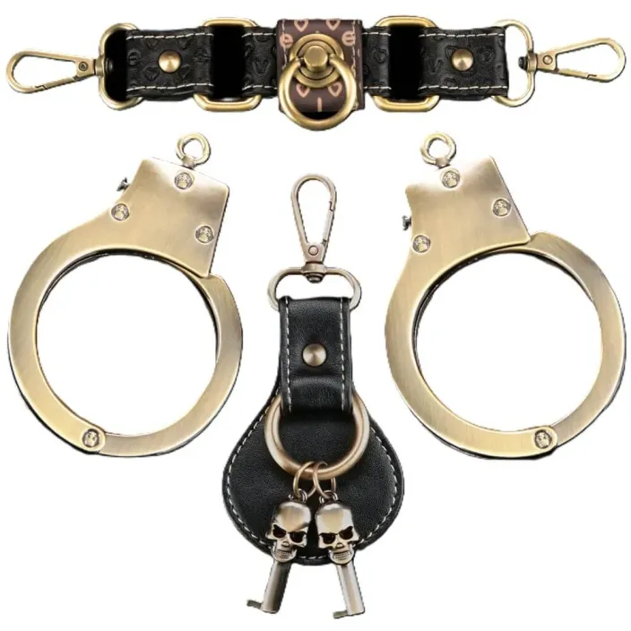 אזיקי ידיים ממתכת כולל מפתחות גולגולת | Unisex Handcuffs