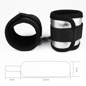 אזיקי בד מרופדים | WRIST CUFFS